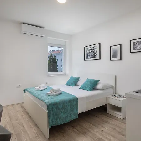 Providenca - Beachfront Daire Makarska