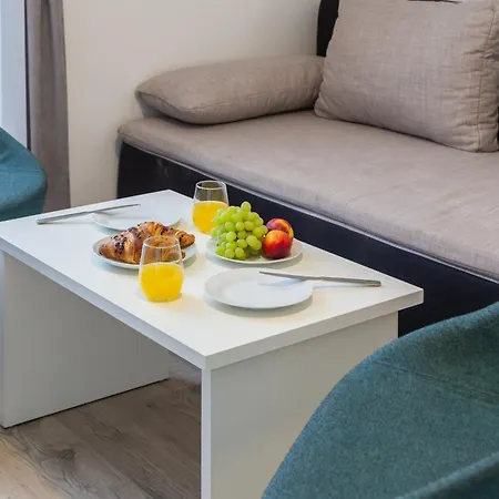 Providenca - Beachfront Daire Makarska