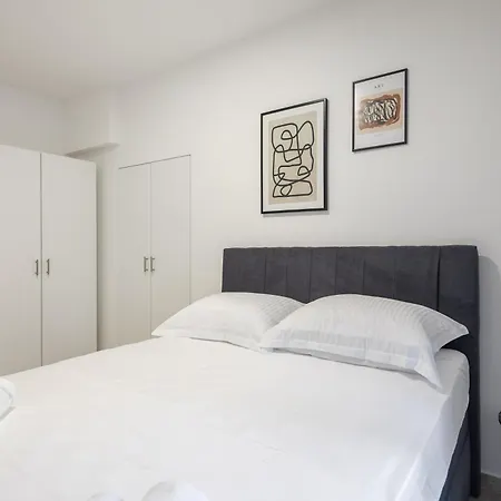 Providenca - Beachfront Daire *
