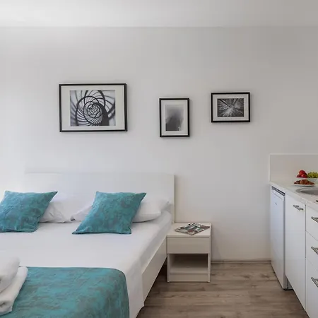 Providenca - Beachfront Daire