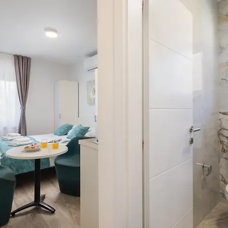 Providenca - Beachfront Daire