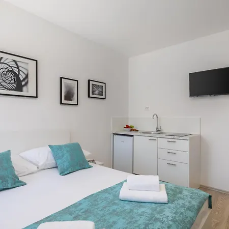 Providenca - Beachfront * ماكارسكا